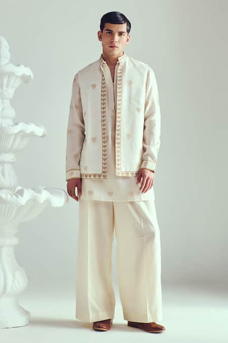Wabi Sabi By Anshum-Ritesh_Ivory Chanderi Embroidery Woven Kurta Set _Online_at_Aza_Fashions