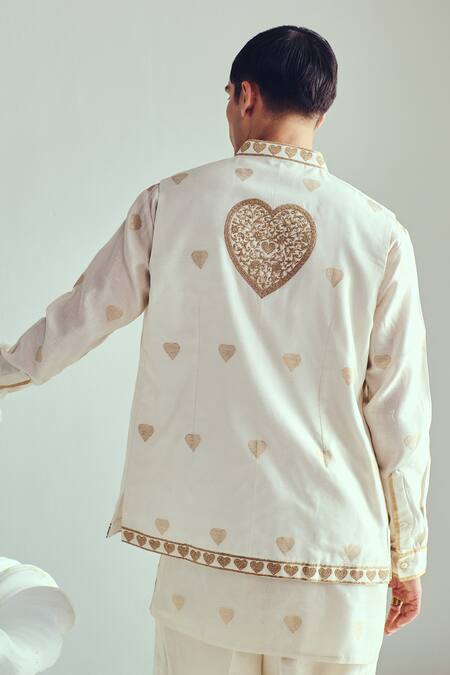 Shop_Wabi Sabi By Anshum-Ritesh_Ivory Chanderi Embroidery Woven Kurta Set _Online_at_Aza_Fashions