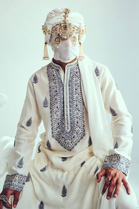 Buy_Wabi Sabi By Anshum-Ritesh_Ivory Chanderi Embroidery Kurta Set _Online_at_Aza_Fashions