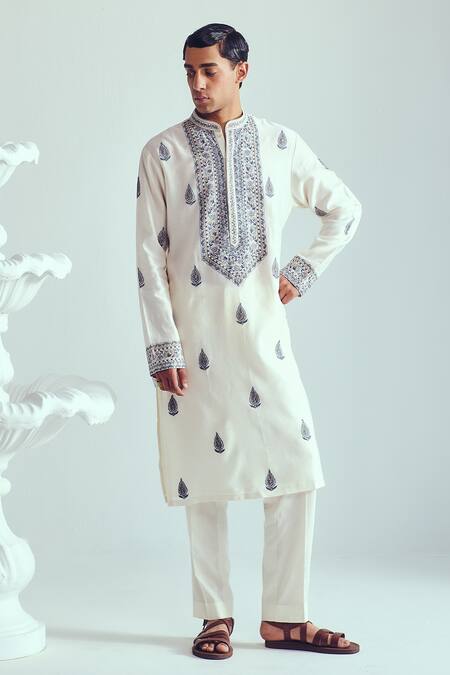 Shop_Wabi Sabi By Anshum-Ritesh_Ivory Chanderi Embroidery Kurta Set _Online_at_Aza_Fashions