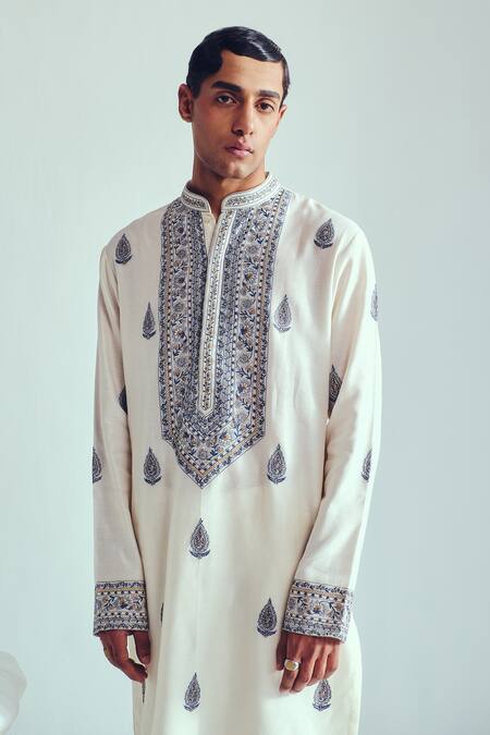 Buy_Wabi Sabi By Anshum-Ritesh_Ivory Chanderi Embroidery Kurta Set 