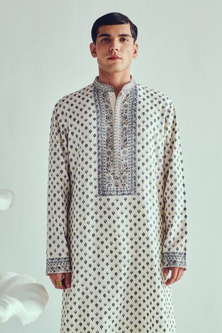 Wabi Sabi By Anshum-Ritesh_Ivory Chanderi Embroidery Kurta Set _at_Aza_Fashions