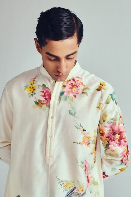 Wabi Sabi By Anshum-Ritesh_Ivory Chanderi Embroidery Floral Kurta Set _Online_at_Aza_Fashions