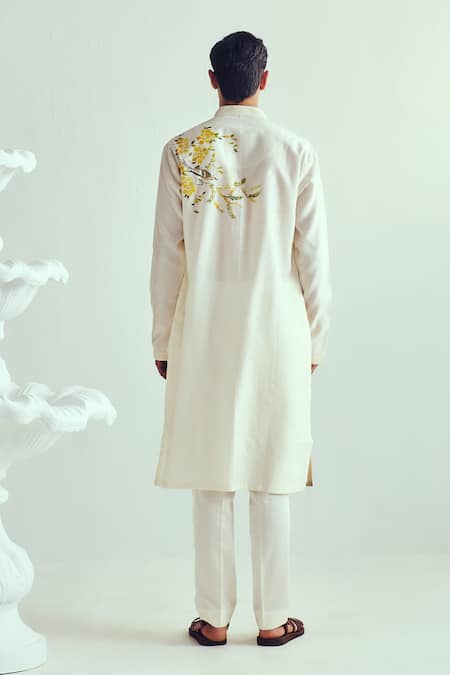 Shop Wabi Sabi By Anshum-Ritesh Ivory Chanderi Hand Painted Crane And Crab Kurta Set at Aza Fashions Shop_Wabi Sabi By Anshum-Ritesh_Ivory Chanderi Hand Painted Crane And Crab Kurta Set _at_Aza_Fashions