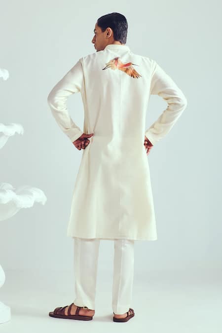 Shop Wabi Sabi By Anshum-Ritesh Ivory Chanderi Kurta Set With Hand Paint at Aza Fashions Shop_Wabi Sabi By Anshum-Ritesh_Ivory Chanderi Kurta Set With Hand Paint _at_Aza_Fashions