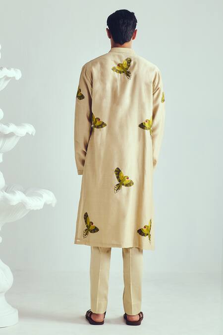 Shop_Wabi Sabi By Anshum-Ritesh_Beige Chanderi Embroidery Aari Kurta Set _at_Aza_Fashions