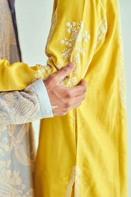 Buy_Wabi Sabi By Anshum-Ritesh_Blue Chanderi Embroidery Powder Kurta Set 