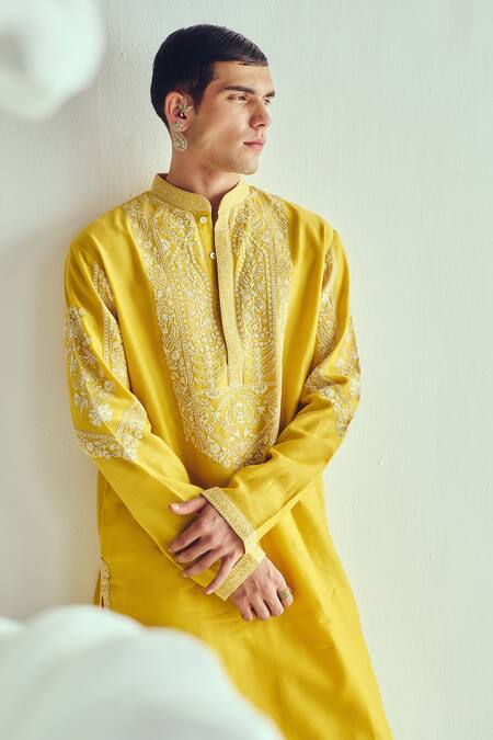 Wabi Sabi By Anshum-Ritesh_Mustard Chanderi Embroidery Yellow Kurta Set _at_Aza_Fashions