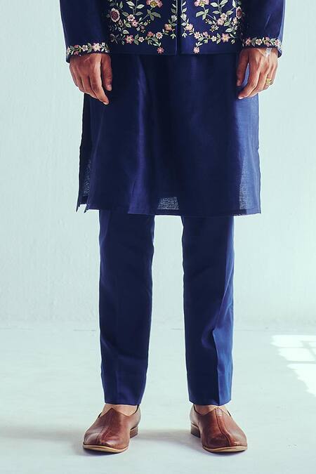 Wabi Sabi By Anshum-Ritesh Navy Chanderi Embroidery Indigo Kurta Set With Bundi Online at Aza Fashions Wabi Sabi By Anshum-Ritesh_Navy Chanderi Embroidery Indigo Kurta Set With Bundi _Online_at_Aza_Fashions