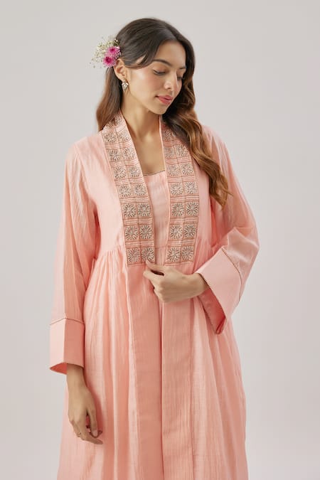 Shop Cupid Cotton Rose Gold Chanderi Silk, Organza Embroidery Round Neck Pink Kurta Set at Aza Fashions Shop_Cupid Cotton_Rose Gold Chanderi Silk, Organza Embroidery Round Neck Pink Kurta Set _at_Aza_Fashions