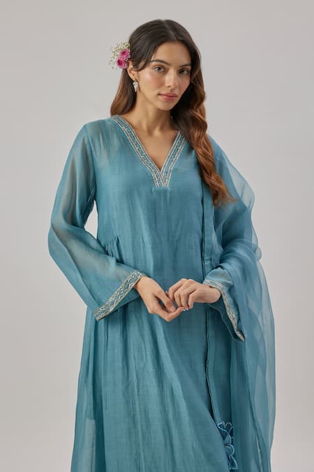 Shop_Cupid Cotton_Teal Chanderi Silk Embroidery V-neck Blue Kurta Set _Online_at_Aza_Fashions