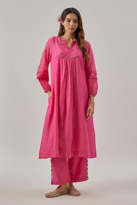 Cupid Cotton Pink Silk, Organza, Embroidery V-neck Kurta Set Online at Aza Fashions Cupid Cotton_Pink Silk, Organza, Embroidery V-neck Kurta Set _Online_at_Aza_Fashions