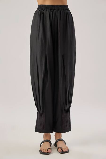 Cupid Cotton Black Silk, Silk, Embroidery Round Neck Straight Kurta Set Online at Aza Fashions Cupid Cotton_Black Silk, Silk, Embroidery Round Neck Straight Kurta Set _Online_at_Aza_Fashions