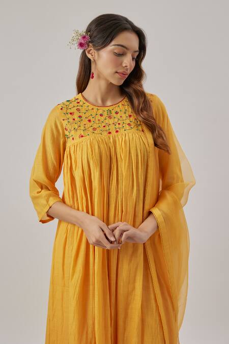 Cupid Cotton Yellow Silk, Organza, Embroidery Round Neck Kurta Set Online at Aza Fashions Cupid Cotton_Yellow Silk, Organza, Embroidery Round Neck Kurta Set _Online_at_Aza_Fashions