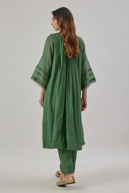 Cupid Cotton Green Silk, Organza, Embroidery V-neck And Kurta Set Online at Aza Fashions Cupid Cotton_Green Silk, Organza, Embroidery V-neck And Kurta Set _Online_at_Aza_Fashions