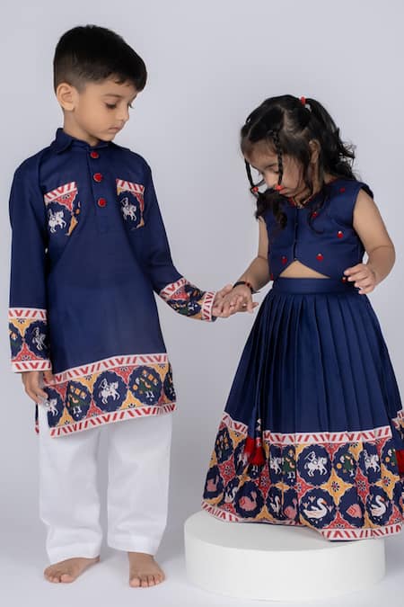 Vivedkids_Blue Cotton Embroidery Patola Lehenga And Top Set _Online_at_Aza_Fashions