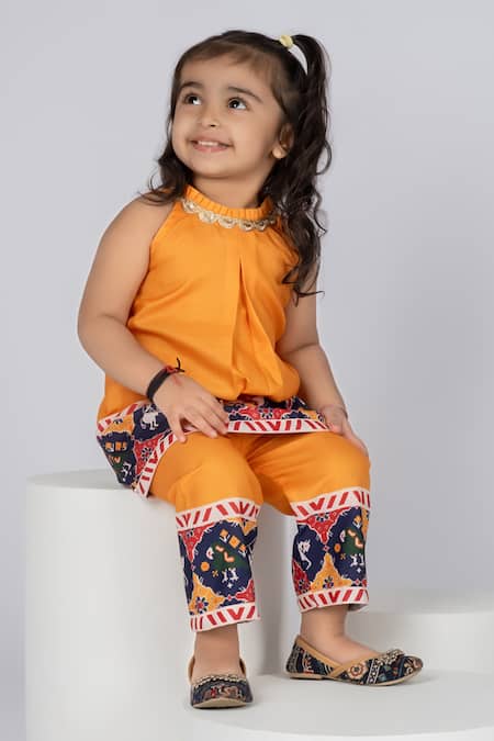 Shop Vivedkids Yellow Cotton Patola Kurta Set Online at Aza Fashions Shop_Vivedkids_Yellow Cotton Patola Kurta Set _Online_at_Aza_Fashions