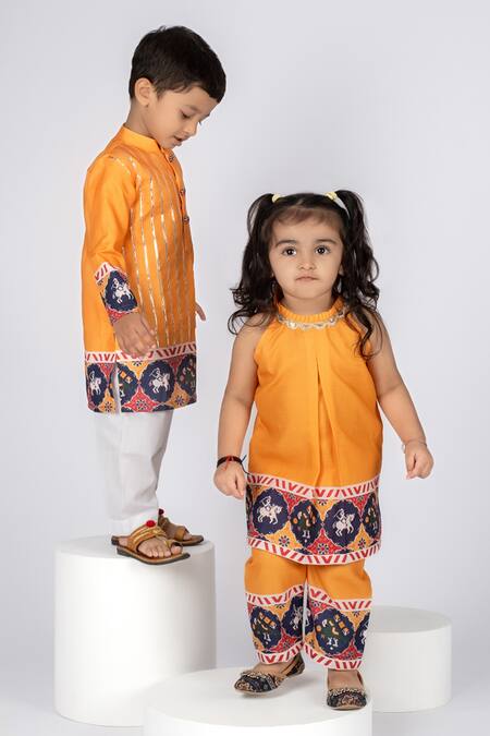 Shop Vivedkids Yellow Cotton Designer Patola Kurta Set Online at Aza Fashions Shop_Vivedkids_Yellow Cotton Designer Patola Kurta Set _Online_at_Aza_Fashions