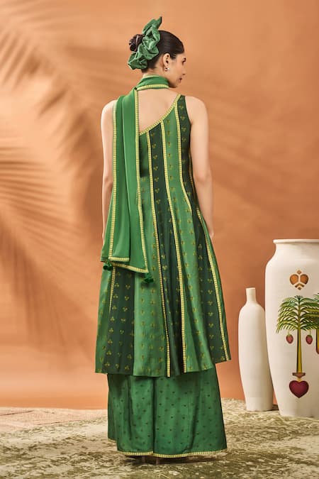 Shop Masaba Green Silk, Georgette Embroidery Round Neck Petal Play Anarkali Set at Aza Fashions Shop_Masaba_Green Silk, Georgette Embroidery Round Neck Petal Play Anarkali Set _at_Aza_Fashions