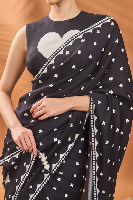 Masaba Black , Chanderi Round Neck Printed Raw Saree Set at Aza Fashions Masaba_Black , Chanderi Round Neck Printed Raw Saree Set _at_Aza_Fashions