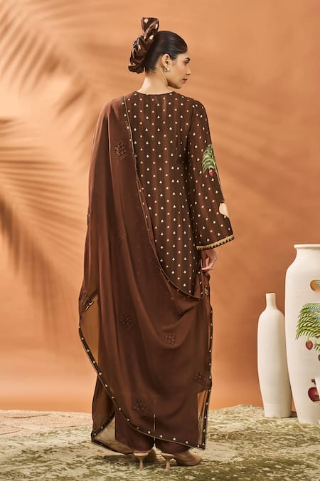 Shop Masaba Brown Silk, Organza Embroidery Round Neck Striped Raw Kurta Set at Aza Fashions Shop_Masaba_Brown Silk, Organza Embroidery Round Neck Striped Raw Kurta Set _at_Aza_Fashions