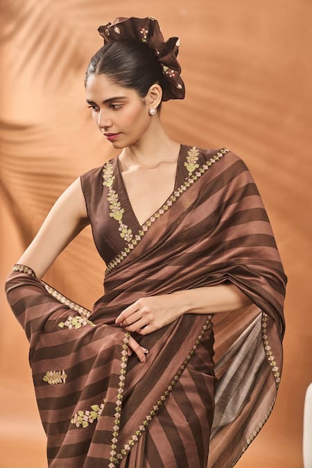 Masaba Brown Chanderi Embroidery V-neck Mocha Mosaic Saree Set at Aza Fashions Masaba_Brown Chanderi Embroidery V-neck Mocha Mosaic Saree Set _at_Aza_Fashions