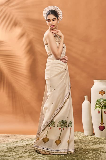 Buy Masaba Ivory Chanderi Sequins, Embroidery Square Neck Tree Of Hearts Saree Set Online at Aza Fashions Buy_Masaba_Ivory Chanderi Sequins, Embroidery Square Neck Tree Of Hearts Saree Set _Online_at_Aza_Fashions