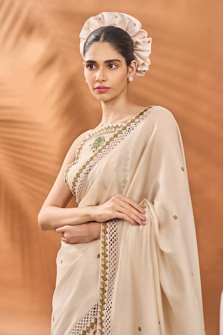 Shop Masaba Ivory Chanderi Sequins, Embroidery Square Neck Tree Of Hearts Saree Set Online at Aza Fashions Shop_Masaba_Ivory Chanderi Sequins, Embroidery Square Neck Tree Of Hearts Saree Set _Online_at_Aza_Fashions