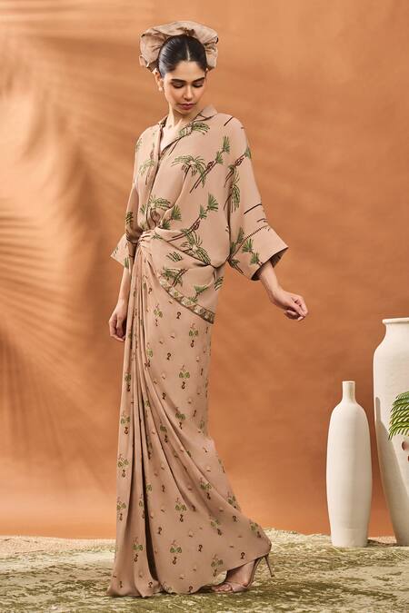 Buy_Masaba_Beige Crepe, Silk Collared Blooming Board Skirt Set 