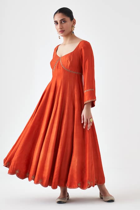Shop Janki India Orange Silk, Organza Embroidery Square Neck Anarkali Set Online at Aza Fashions Shop_Janki India_Orange Silk, Organza Embroidery Square Neck Anarkali Set _Online_at_Aza_Fashions