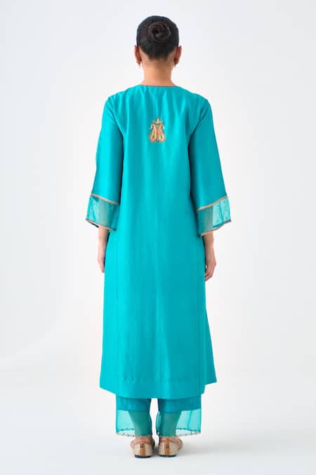 Shop_Janki India_Blue Silk, Organza Sequins Split V-neck Embroidered Kurta Set _at_Aza_Fashions