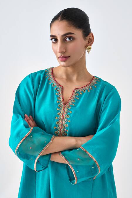 Janki India_Blue Silk, Organza Sequins Split V-neck Embroidered Kurta Set _Online_at_Aza_Fashions
