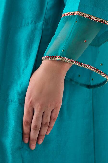 Shop_Janki India_Blue Silk, Organza Sequins Split V-neck Embroidered Kurta Set _Online_at_Aza_Fashions