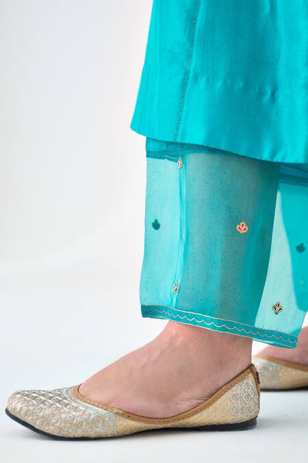 Janki India_Blue Silk, Organza Embroidery Round Neck Kurta Set _at_Aza_Fashions