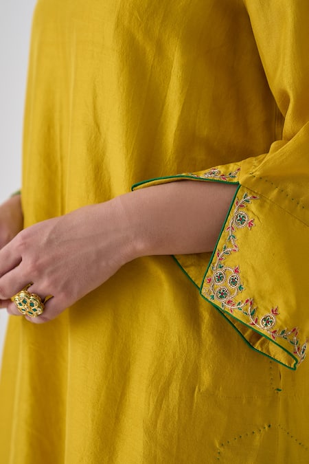 Shop_Janki India_Yellow Silk, Organza Embroidery Round , Keyhole Kurta Set _Online_at_Aza_Fashions