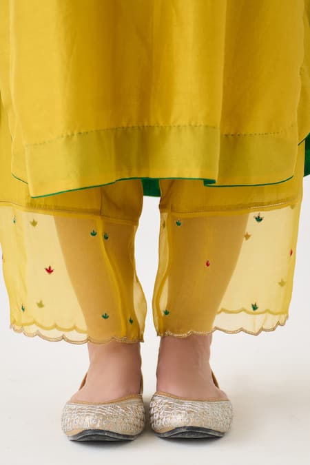 Buy_Janki India_Yellow Silk, Organza Embroidery Round , Keyhole Kurta Set 