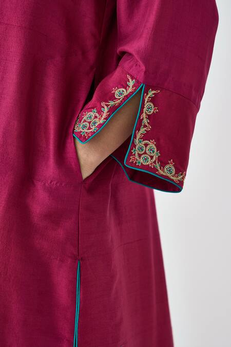 Janki India Wine Silk, Organza Embroidery Round Neck Dupion Kurta Set Online at Aza Fashions Janki India_Wine Silk, Organza Embroidery Round Neck Dupion Kurta Set _Online_at_Aza_Fashions