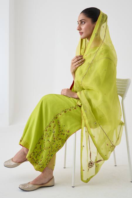 Buy_Janki India_Lavender Silk, Organza Embroidery Round Neck Lime Green Kurta Set _Online_at_Aza_Fashions