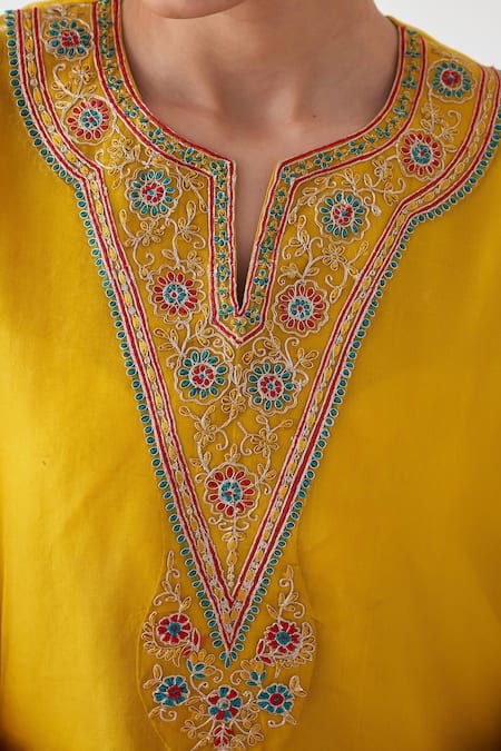 Janki India_Yellow Organza, Silk Embroidery Split V-neck Kaftan Set _at_Aza_Fashions