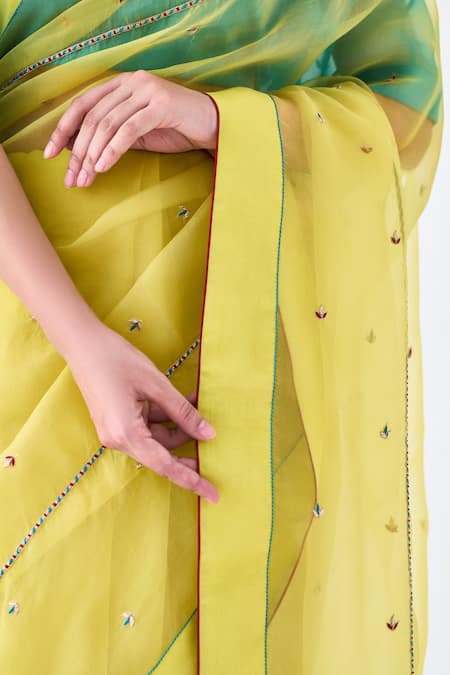Buy Janki India Yellow Organza, Silk Embroidery Classic Saree Online at Aza Fashions Buy_Janki India_Yellow Organza, Silk Embroidery Classic Saree _Online_at_Aza_Fashions