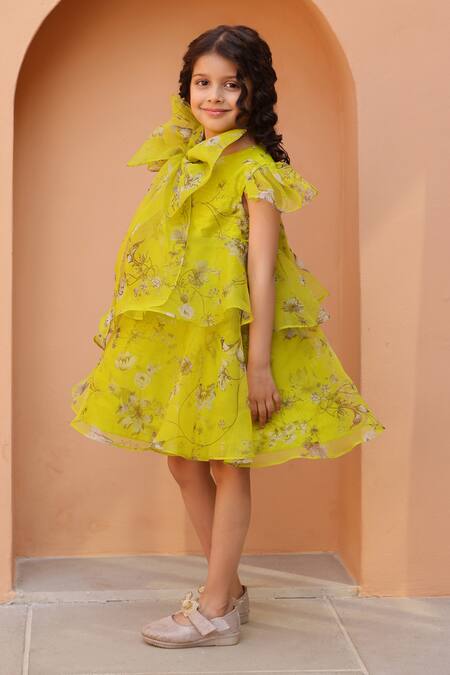 Buy Janyas Closet Green Organza Tiered Angela Bow Dress Online at Aza Fashions Buy_Janyas Closet_Green Organza Tiered Angela Bow Dress_Online_at_Aza_Fashions