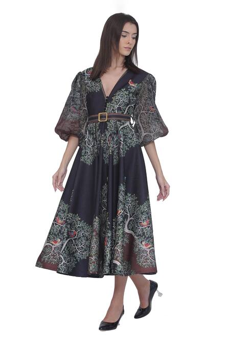 Shop Limerick By Abirr N' Nanki Black Satin, Organza V-neck Scallop Textured Midi Dress And Belt Online at Aza Fashions Shop_Limerick By Abirr N' Nanki_Black Satin, Organza V-neck Scallop Textured Midi Dress And Belt _Online_at_Aza_Fashions