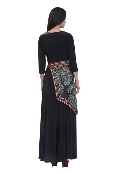 Limerick By Abirr N' Nanki_Black Crepe Embroidery V-neck Jacket Dress With Belt _Online_at_Aza_Fashions