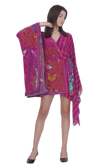 Buy Limerick By Abirr N' Nanki Pink Crepe V-neck Floral Print Kaftan Online at Aza Fashions Buy_Limerick By Abirr N' Nanki_Pink Crepe V-neck Floral Print Kaftan _Online_at_Aza_Fashions
