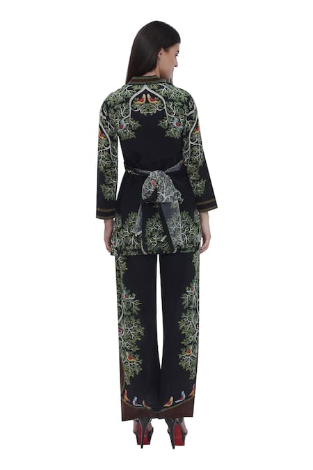 Shop Limerick By Abirr N' Nanki Black Crepe Embroidery Fitted Pant at Aza Fashions Shop_Limerick By Abirr N' Nanki_Black Crepe Embroidery Fitted Pant _at_Aza_Fashions