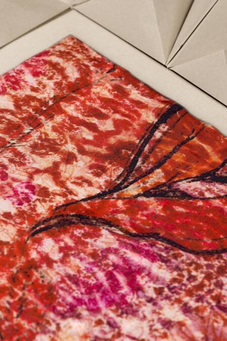 Unallume By Nisha_Red Scarlet Petals Silk Pocket Square _Online_at_Aza_Fashions