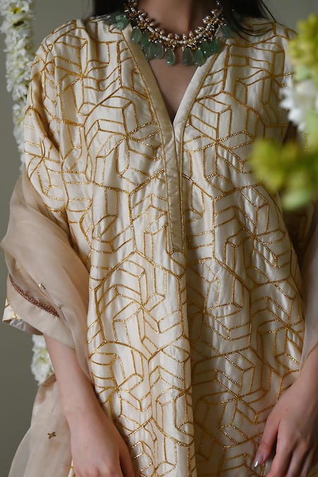Buy_Shorshe Clothing_Ivory Chanderi, Satin Lace, Embroidery V-neck Geometric Hand Kaftan Set _Online_at_Aza_Fashions