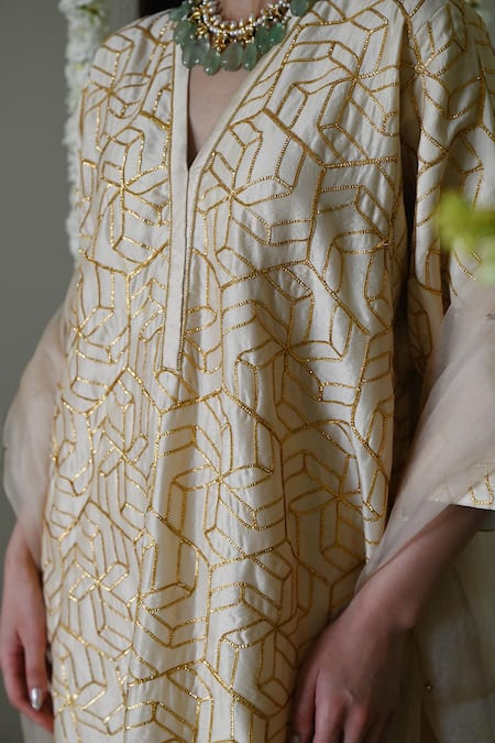 Shorshe Clothing_Ivory Chanderi, Satin Lace, Embroidery V-neck Geometric Hand Kaftan Set _at_Aza_Fashions