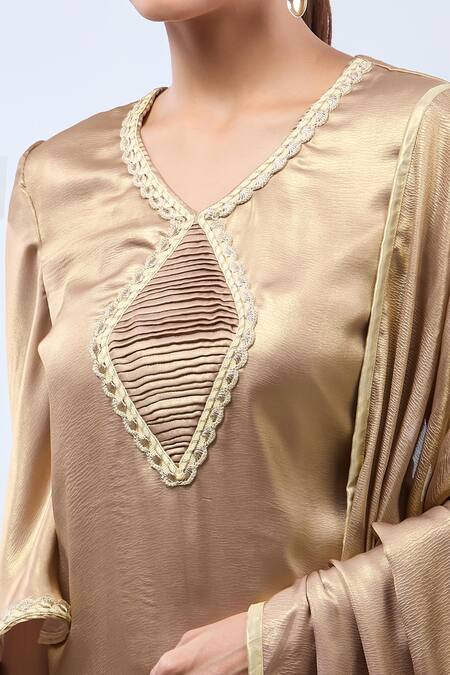 Buy Naintara Bajaj Gold Georgette V-neck Copper Modal Digital Print Kurta Set Buy_Naintara Bajaj_Gold Georgette V-neck Copper Modal Digital Print Kurta Set