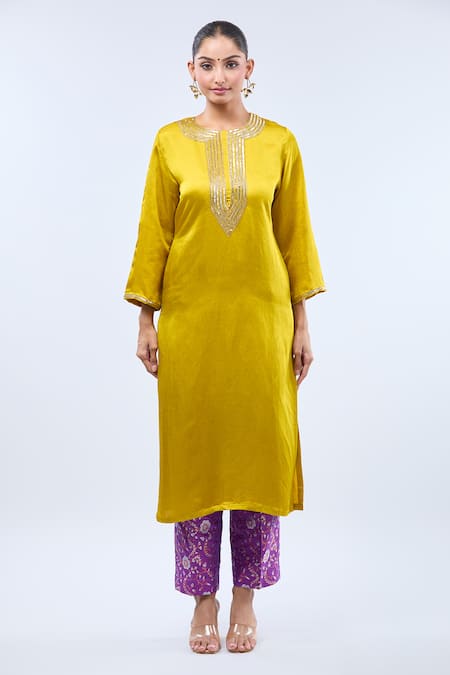 Buy_Samyukta Singhania_Yellow Brocade, Linen Embroidery Round Neck Kurta Set _Online_at_Aza_Fashions